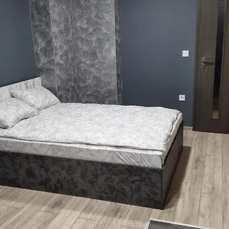 Premium Lux * Montana